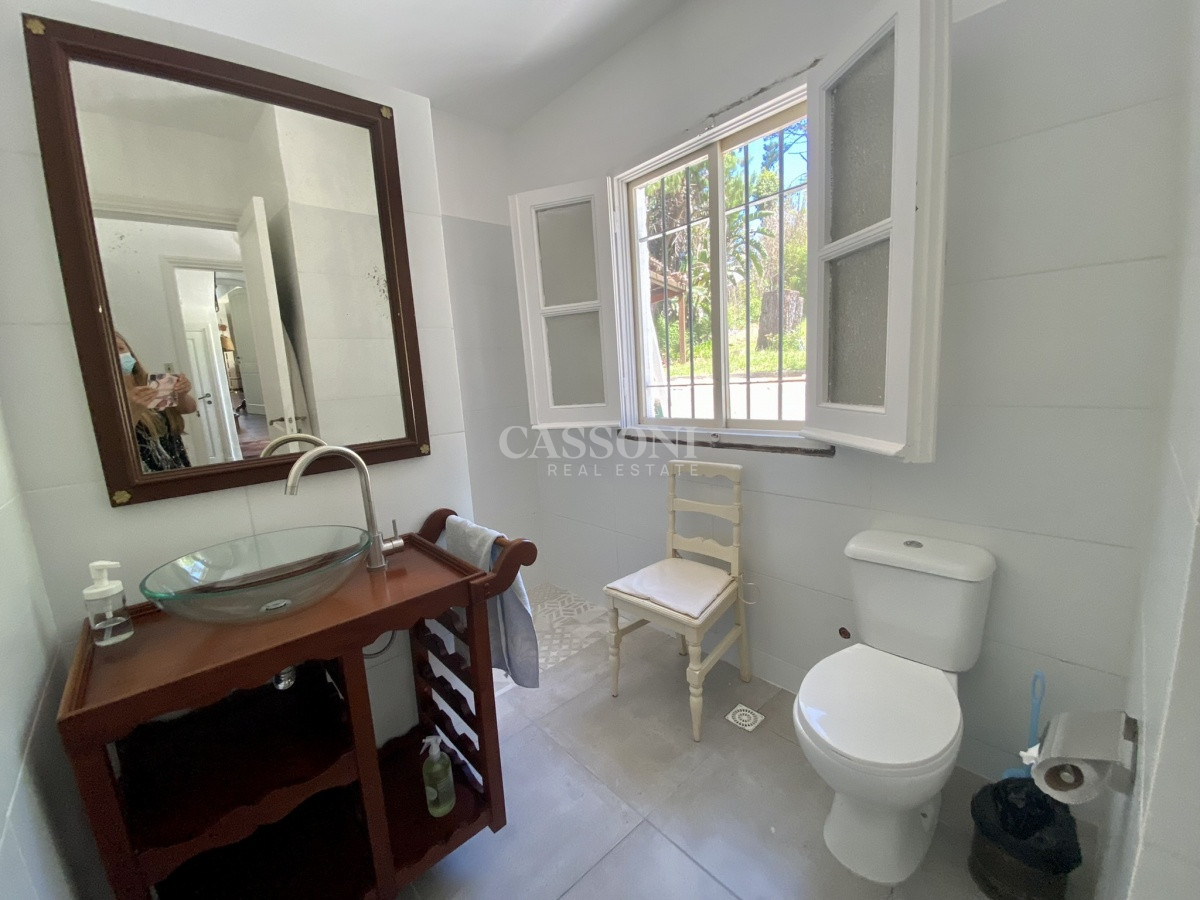 Casa ID.452 - Hermosa propiedad en el corazón de Playa Mansa 
