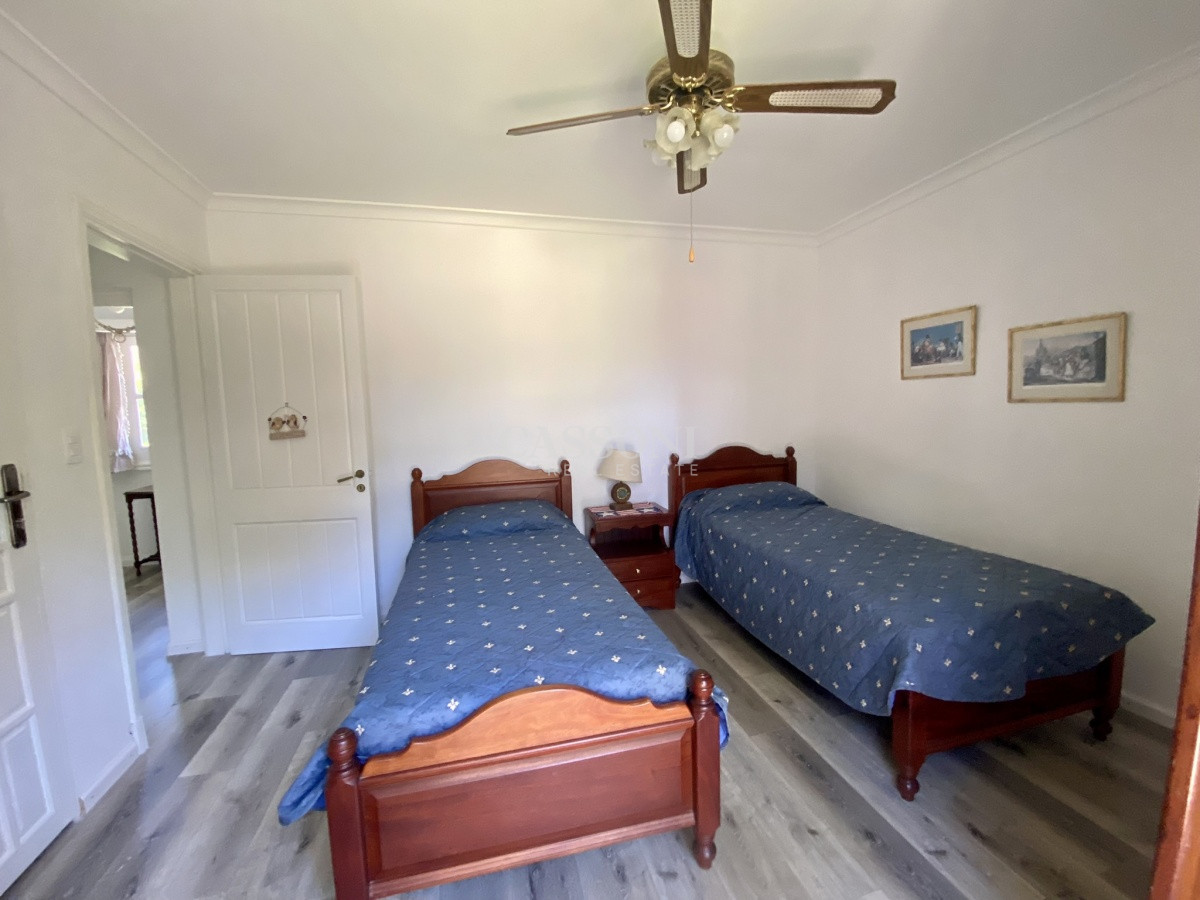 Casa ID.452 - Hermosa propiedad en el corazón de Playa Mansa 