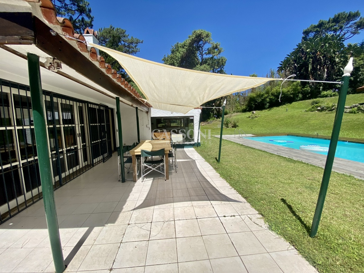 Casa ID.452 - Hermosa propiedad en el corazón de Playa Mansa 