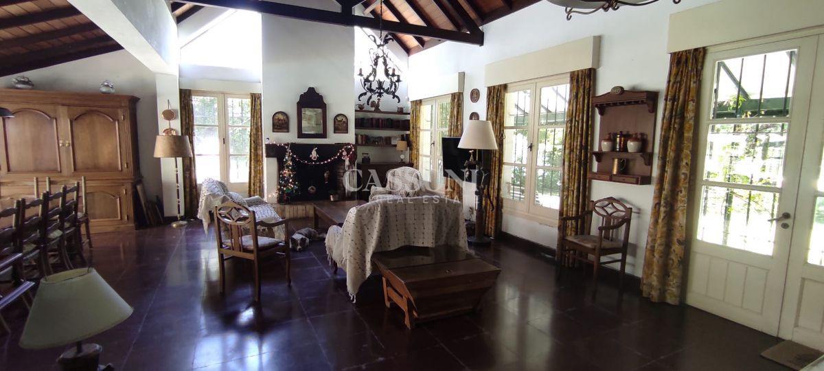 Casa ID.452 - Hermosa propiedad en el corazón de Playa Mansa 
