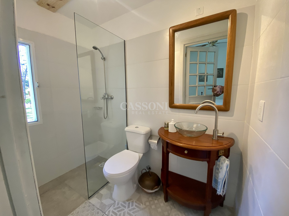Casa ID.452 - Hermosa propiedad en el corazón de Playa Mansa 
