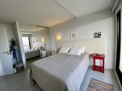 Cómoda planta a metros de Playa Brava  - GAL769A