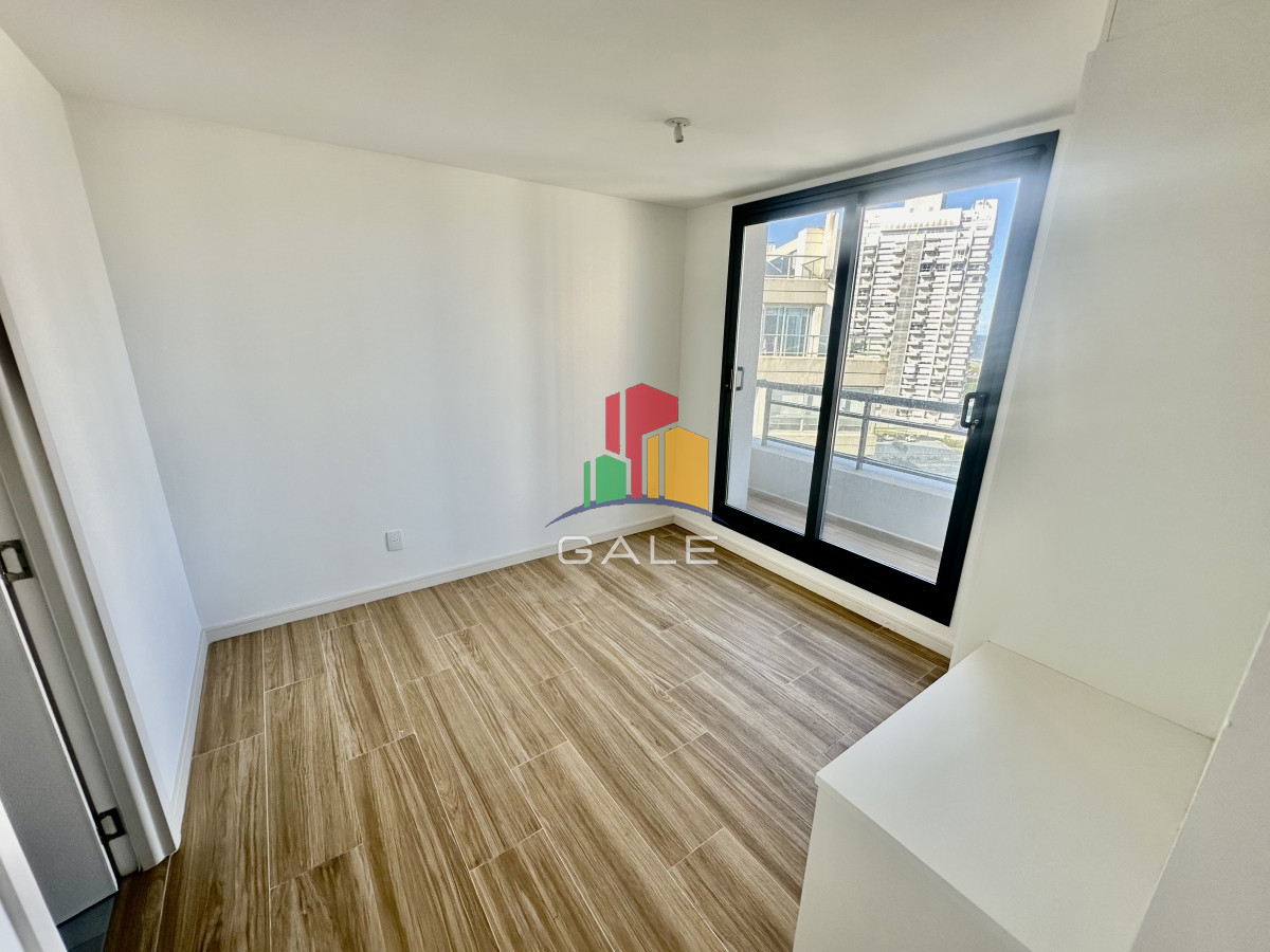 Apartamento ID.2775 - Excelente apartamento en playa brava 