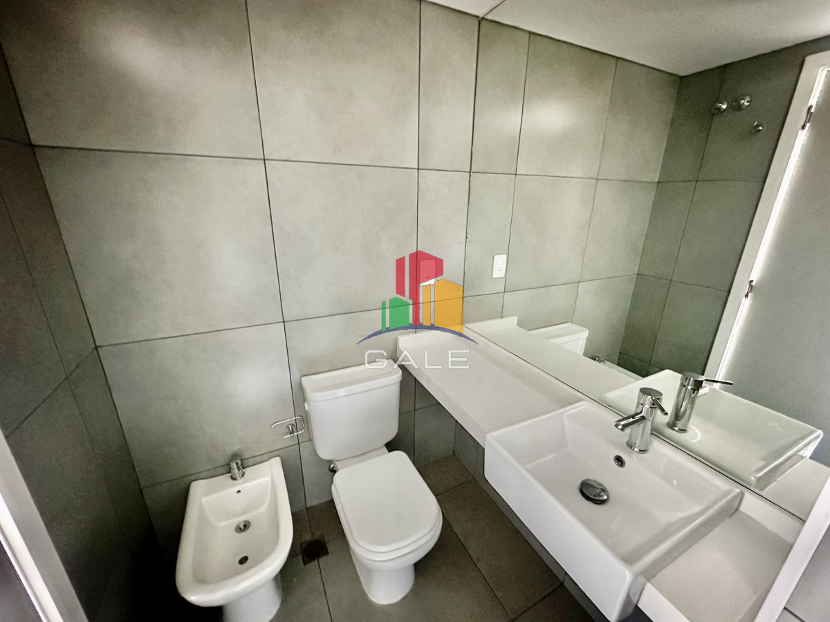 Apartamento ID.2775 - Excelente apartamento en playa brava 