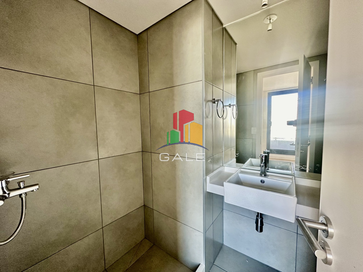 Apartamento ID.2775 - Excelente apartamento en playa brava 