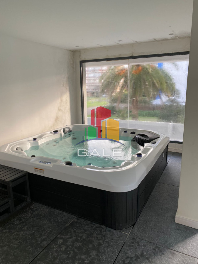 Apartamento ID.2775 - Excelente apartamento en playa brava 