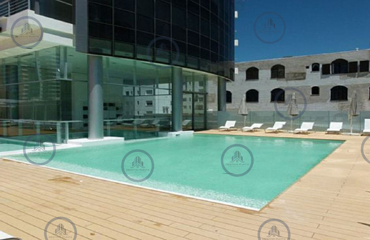 Apartamento ID.3246 - Moderno Apartamento de 3 Dormitorios en Playa Mansa, a metros del mar