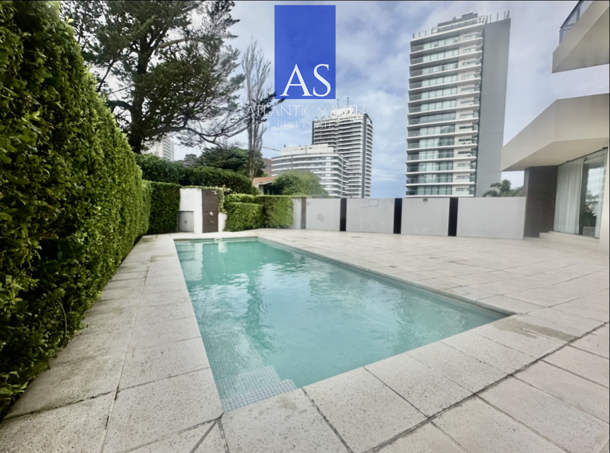 Apartamento ID.4266 - Apartamento en venta 1 dormitorio Aidy grill Playa Brava