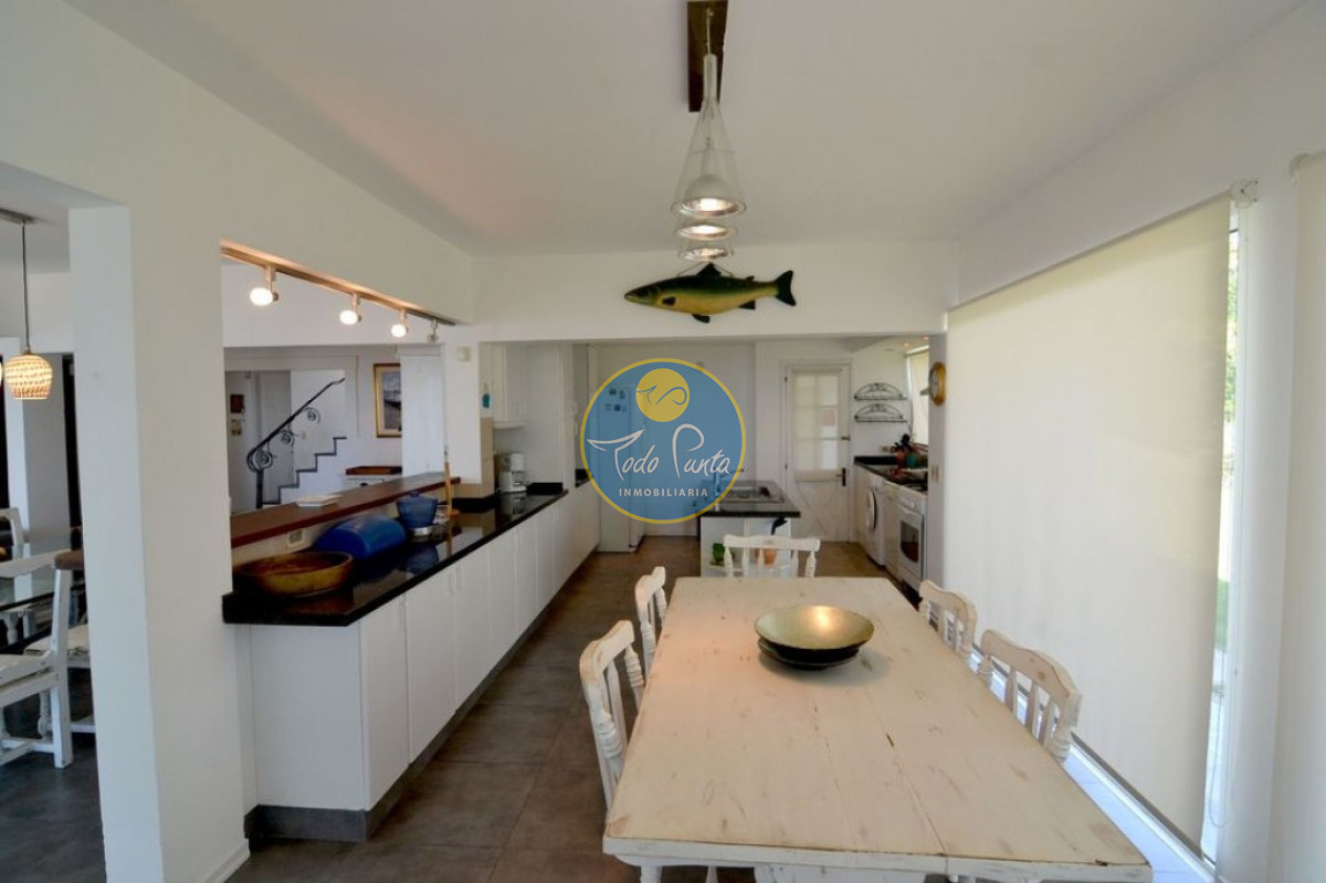 Miniatura de Casa de 5 dormitorios en Solanas, Punta del Este | Todo Punta