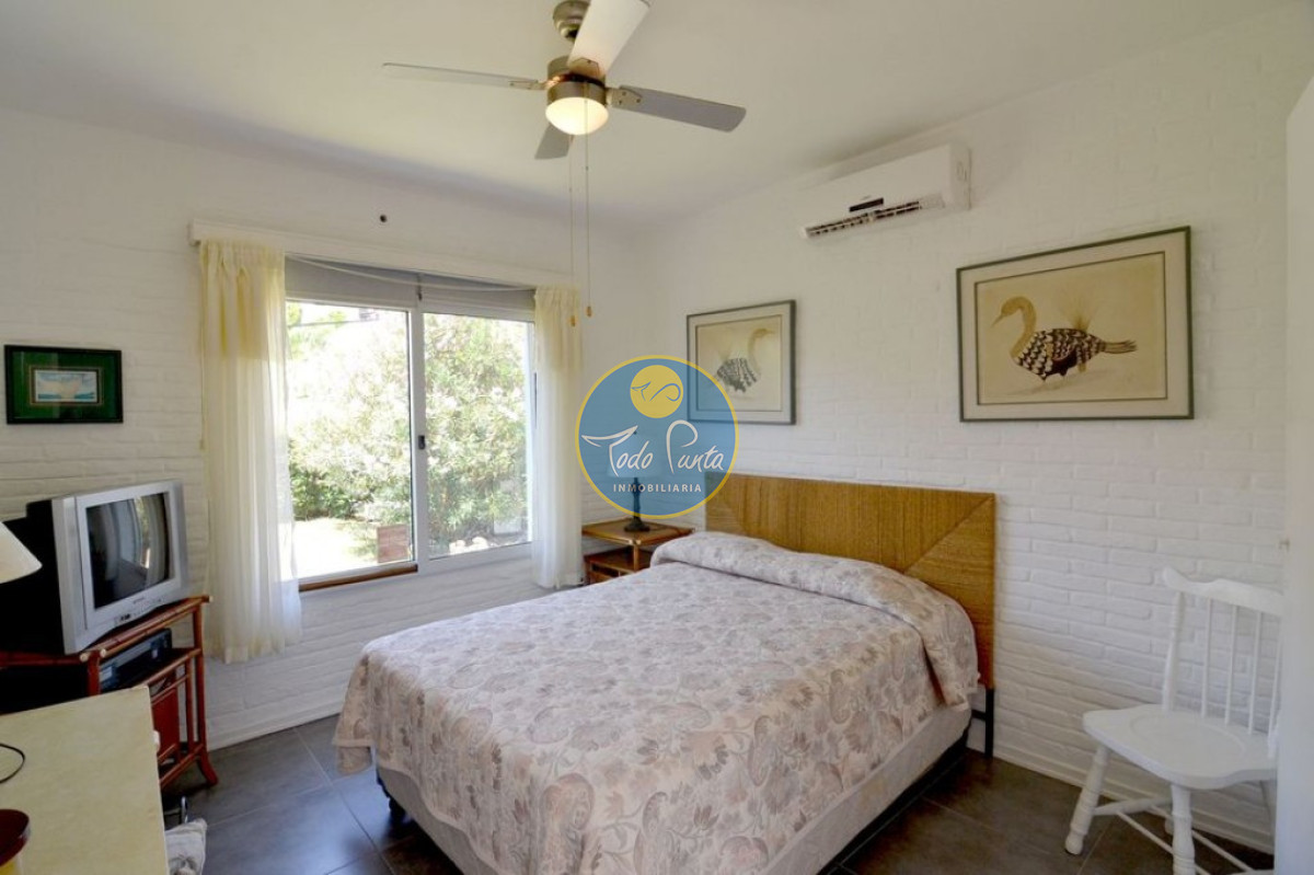 Miniatura de Casa de 5 dormitorios en Solanas, Punta del Este | Todo Punta