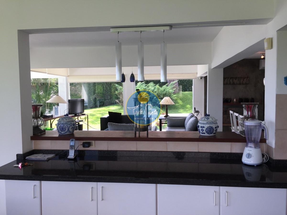 Miniatura de Casa de 5 dormitorios en Solanas, Punta del Este | Todo Punta