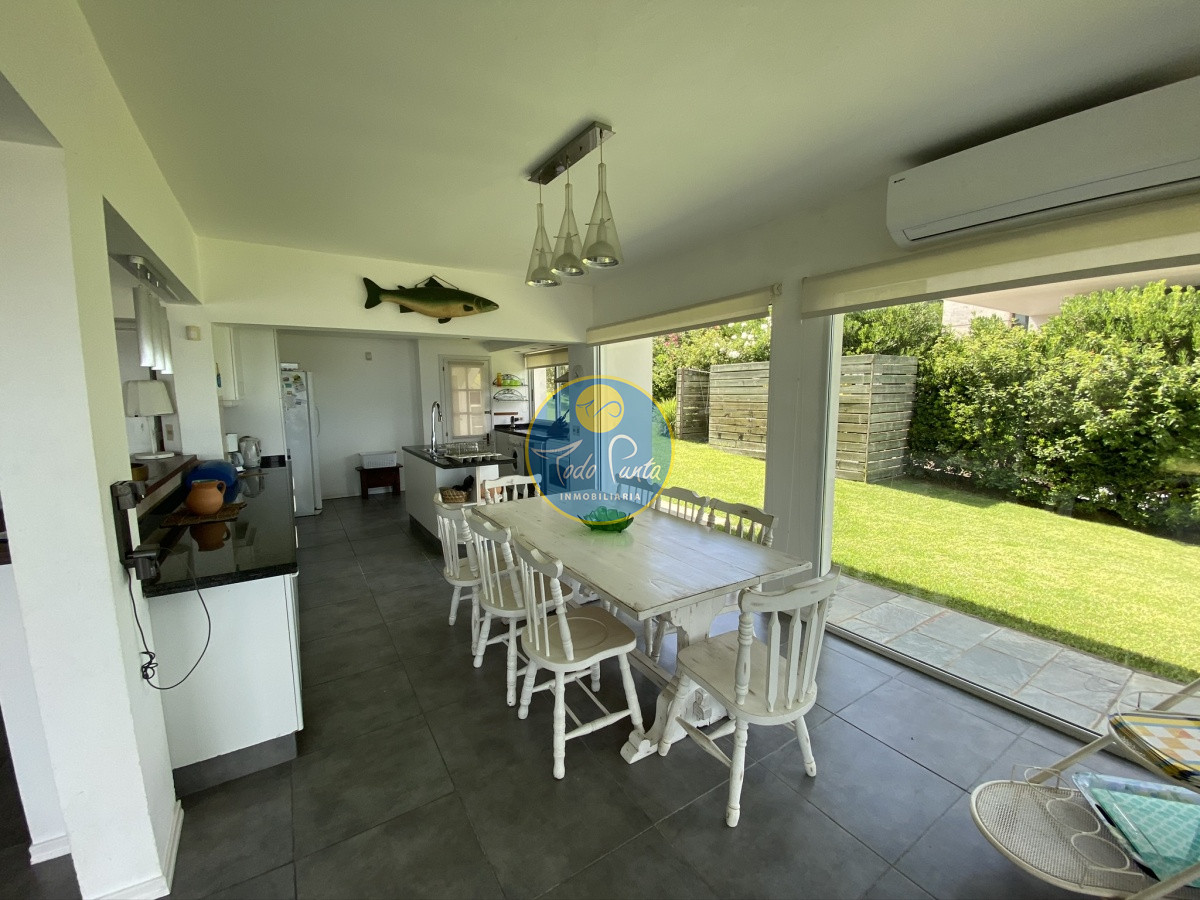 Miniatura de Casa de 5 dormitorios en Solanas, Punta del Este | Todo Punta