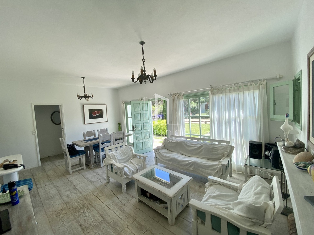 Casa ID.1533 - Hermosa casa a metros de Tio Tom