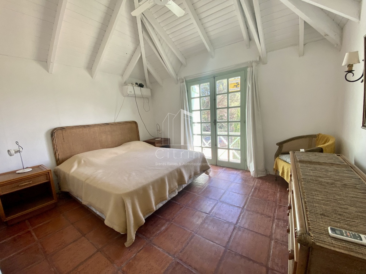 Casa ID.1533 - Hermosa casa a metros de Tio Tom