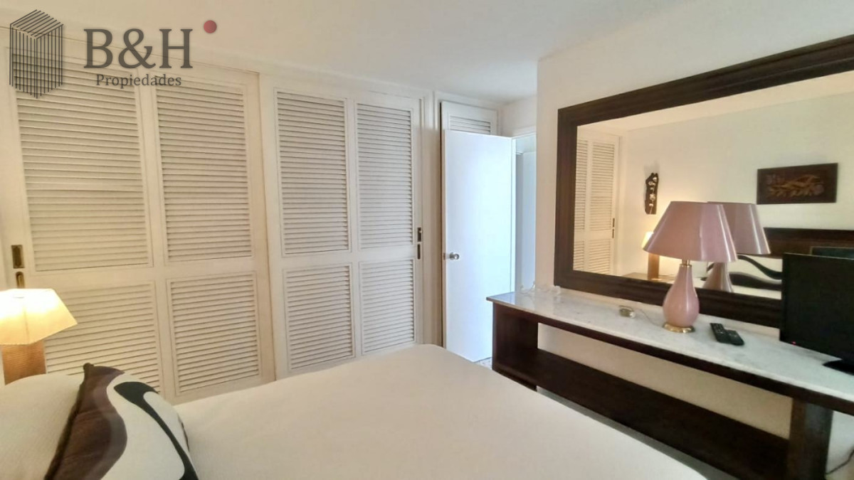 Apartamento ID.5873 - Excelente apartamento en venta, Península Punta del este 