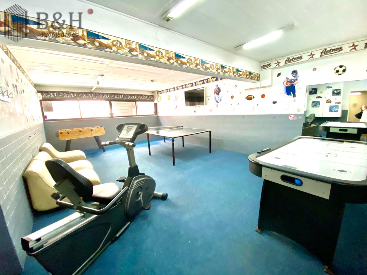 Apartamento ID.6974 - Piso alto en Peninsula con excelente vista al mar