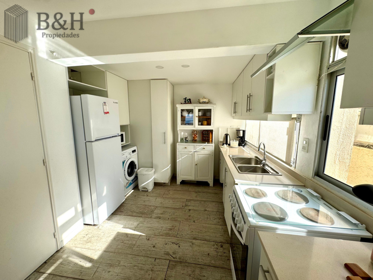 Apartamento ID.5875 - Excelente apartamento en península playa brava 