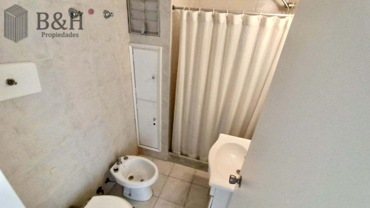 Apartamento ID.5873 - Excelente apartamento en venta, Península Punta del este 