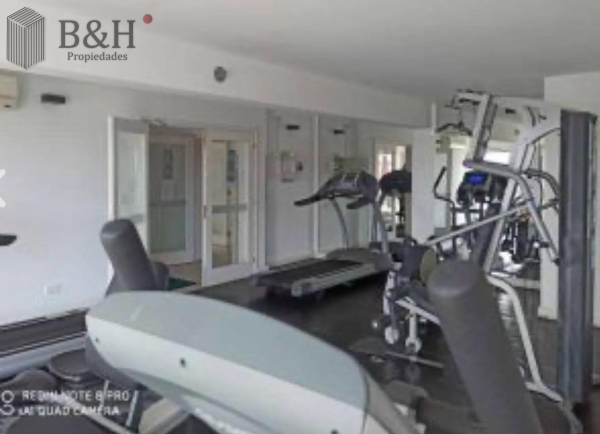 Apartamento ID.7286 - Alquiler en Península 2 dorm vista y servicios 