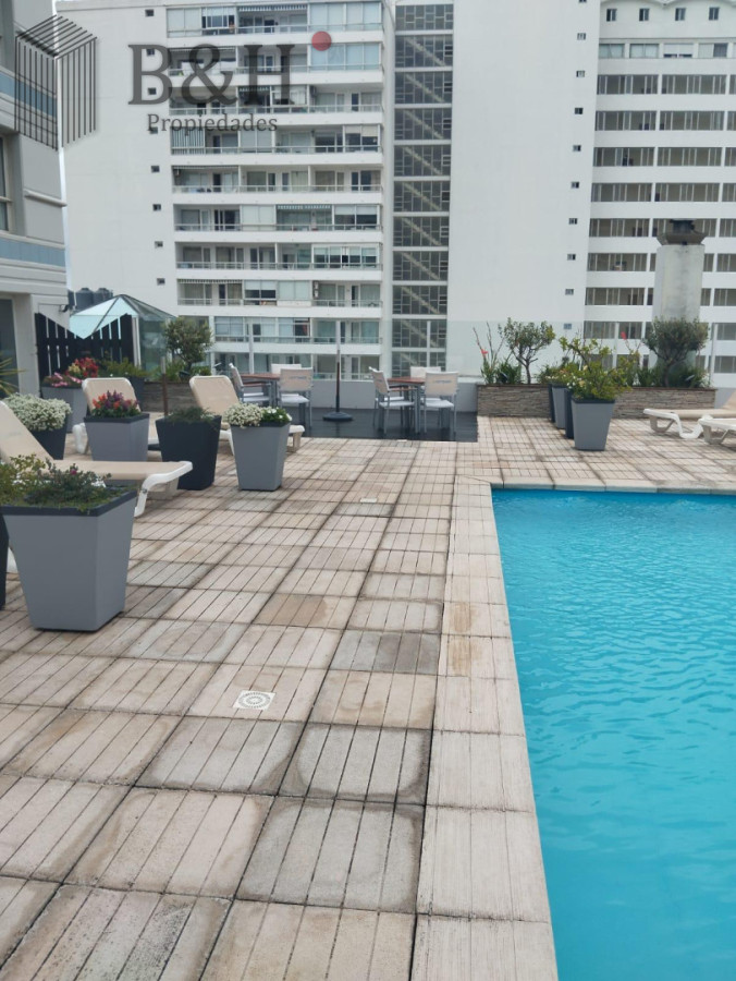 Apartamento ID.7286 - Alquiler en Península 2 dorm vista y servicios 
