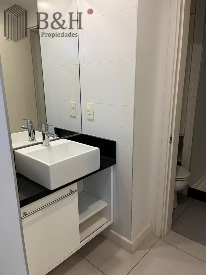 Apartamento ID.7286 - Alquiler en Península 2 dorm vista y servicios 