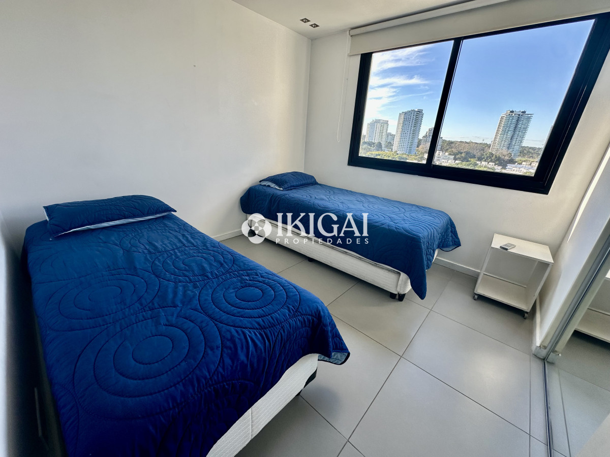 Apartamento ID.753 - Excelente apartamento a metros de playa brava con vista al mar 