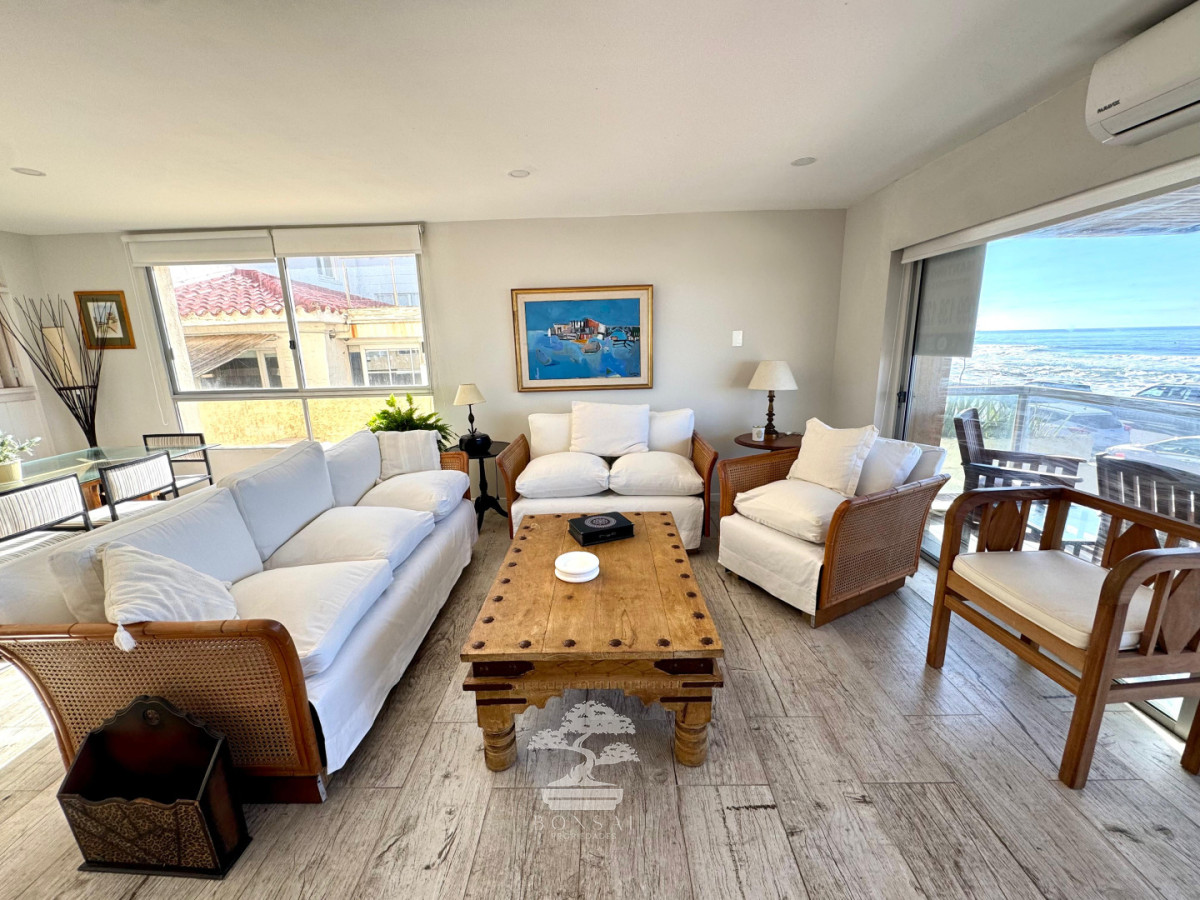 Apartamento ID.1189 - Excelente Apartamento en Península en Playa Brava 