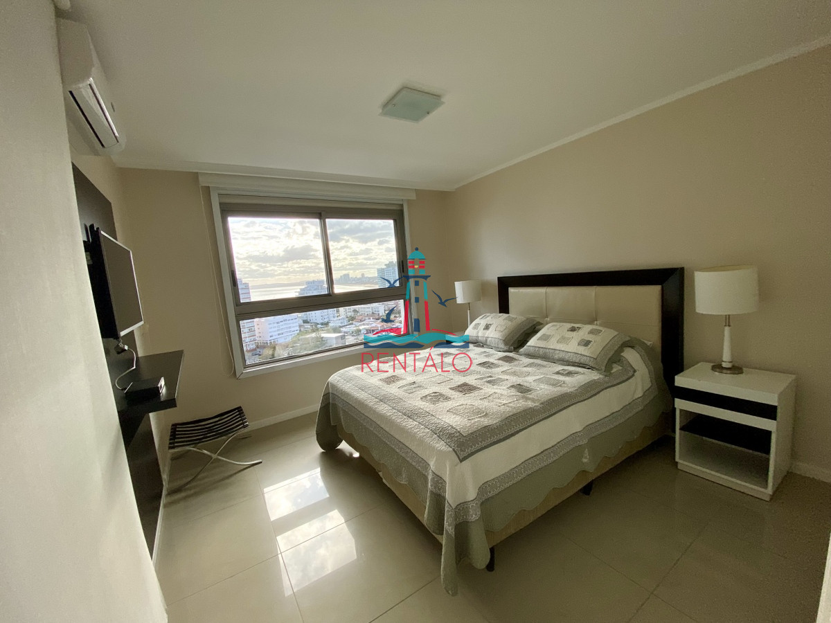Apartamento ID.186 - Apartamento en venta 4 dormitorios en Punta del este Imperiale