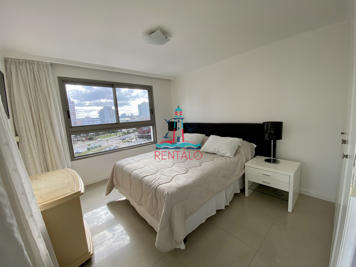 Apartamento ID.187 - Apartamento en venta 4 dormitorios en Punta del Este Torre Imperiale
