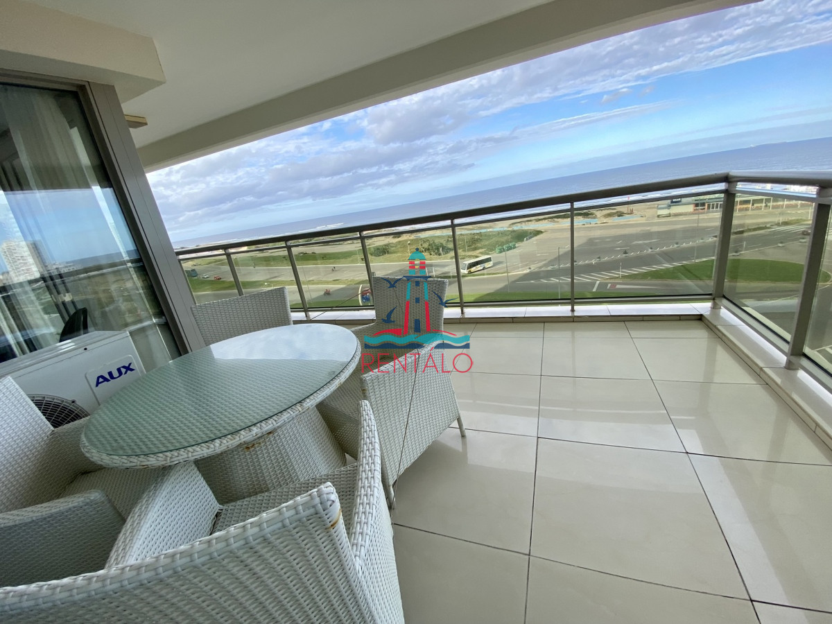 Apartamento ID.187 - Apartamento en venta 4 dormitorios en Punta del Este Torre Imperiale
