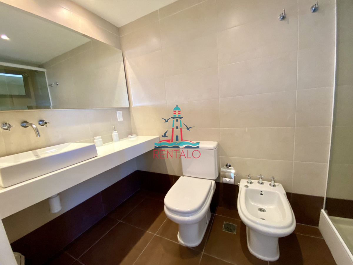 Apartamento ID.186 - Apartamento en venta 4 dormitorios en Punta del este Imperiale