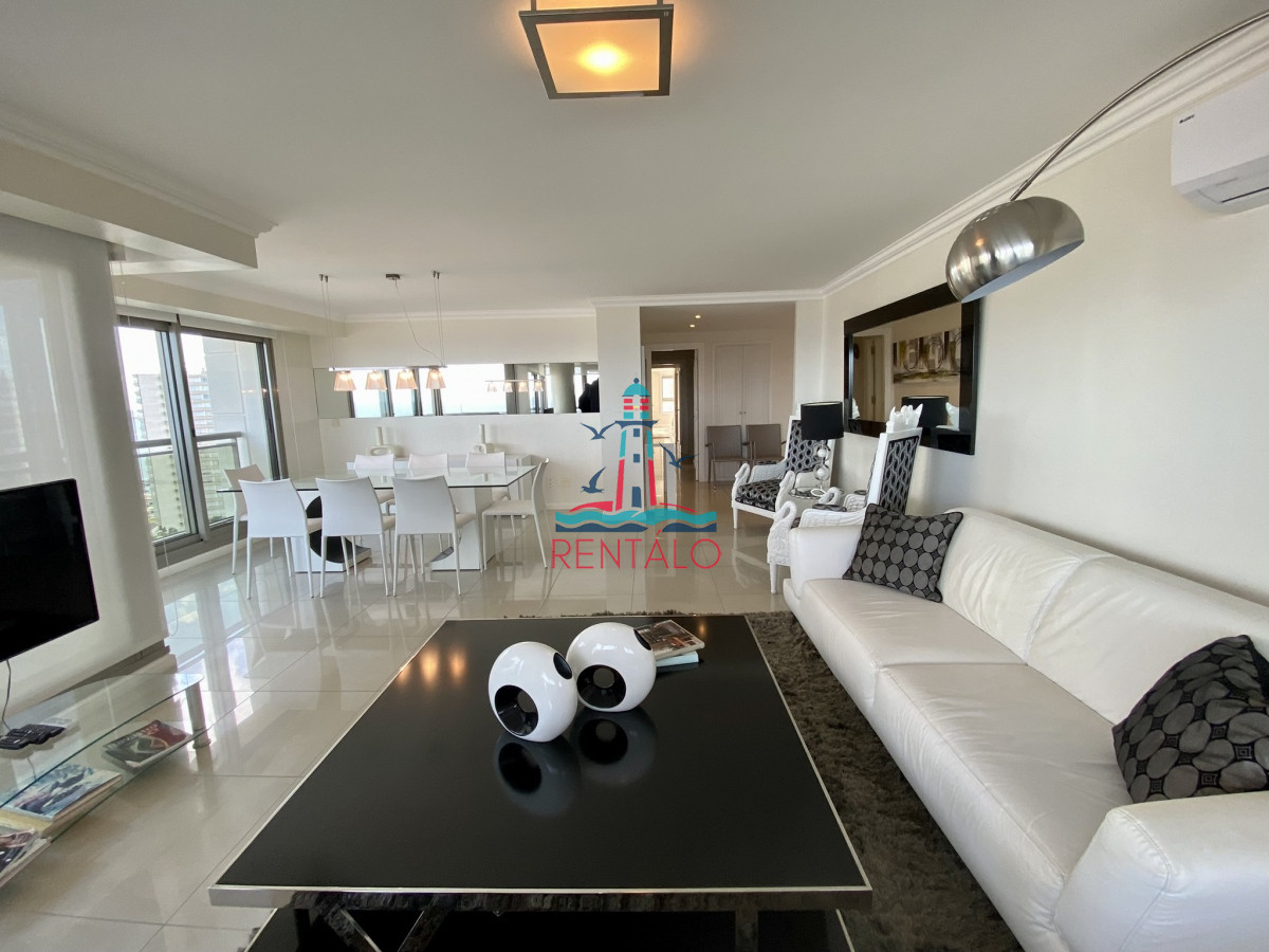 Apartamento ID.186 - Apartamento en venta 4 dormitorios en Punta del este Imperiale