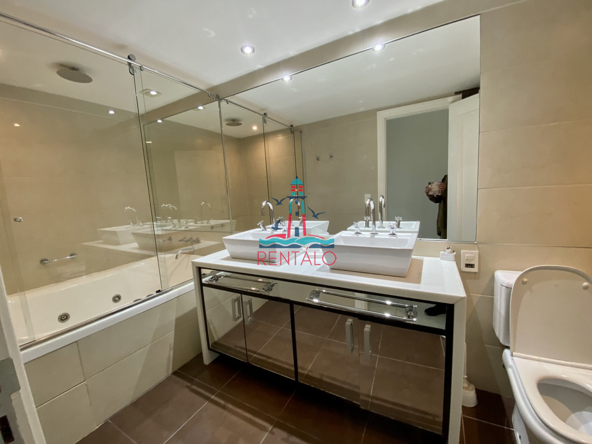 Apartamento ID.189 - Apartamento en venta 3 dormitorios en Punta del Este Torre Imperiale