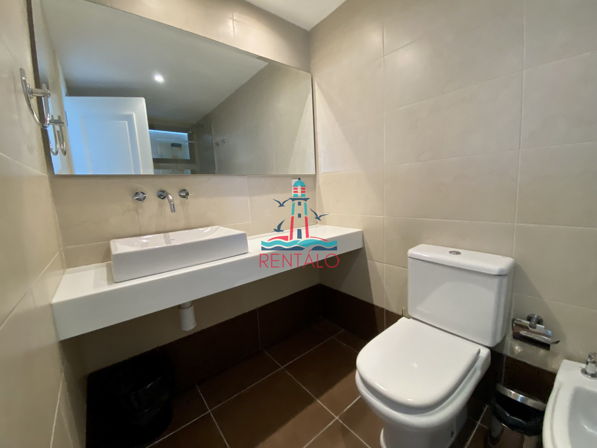 Apartamento ID.187 - Apartamento en venta 4 dormitorios en Punta del Este Torre Imperiale