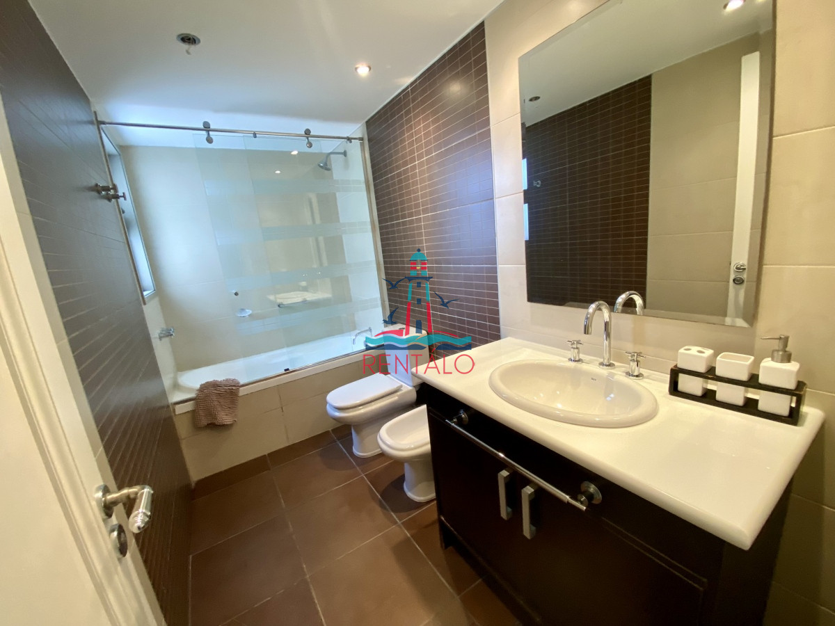 Apartamento ID.188 - Apartamento en venta 3 dormitorios en Punta del Este Torre Imperiale