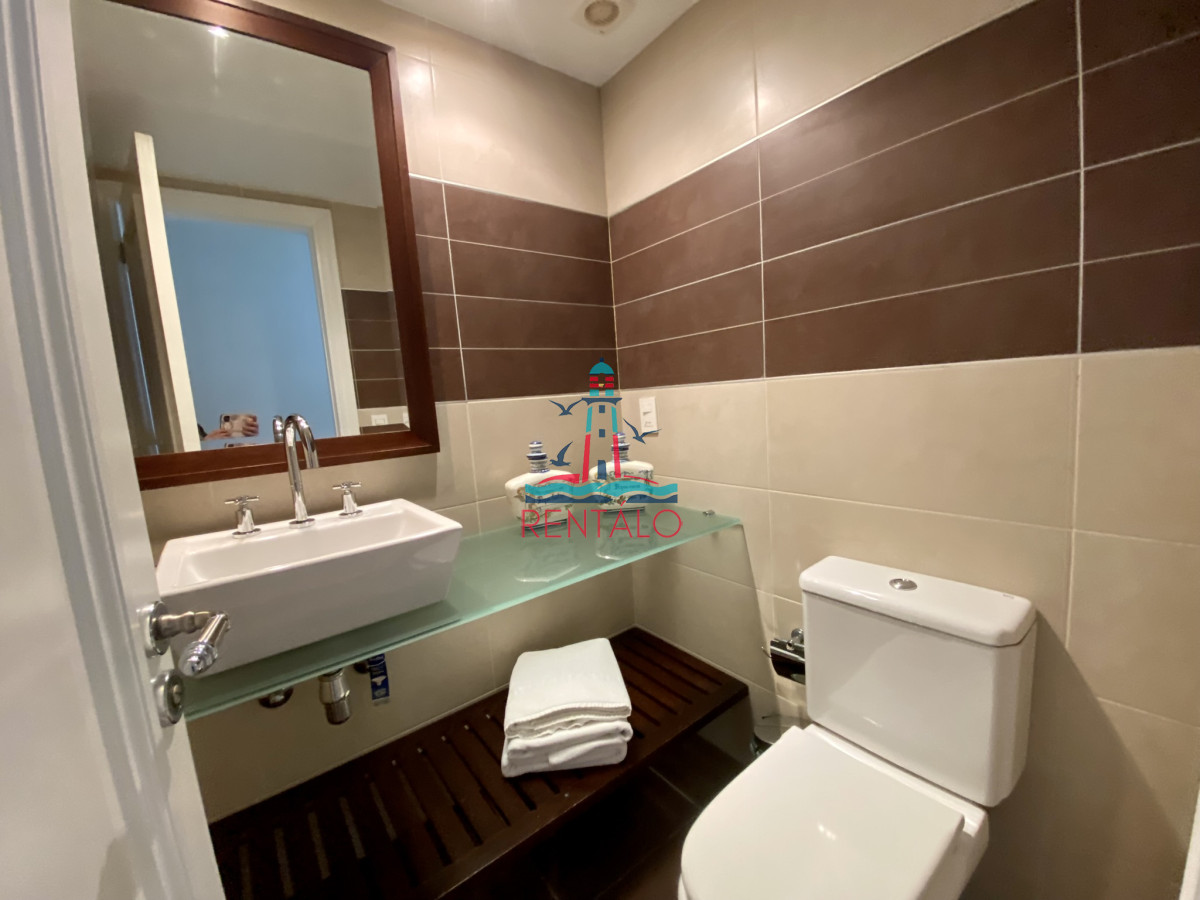 Apartamento ID.187 - Apartamento en venta 4 dormitorios en Punta del Este Torre Imperiale