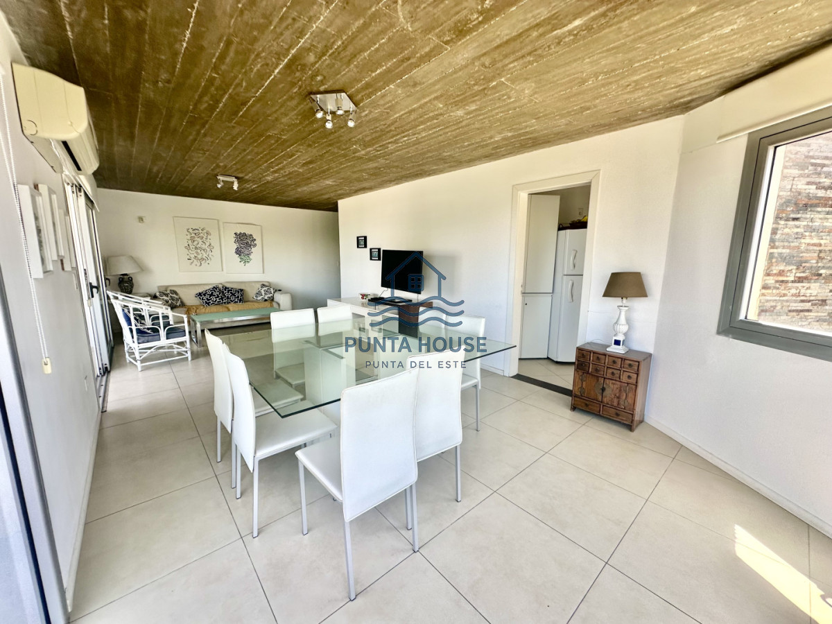 Apartamento ID.53 - Excelente apartamento en venta a metros de Playa Brava