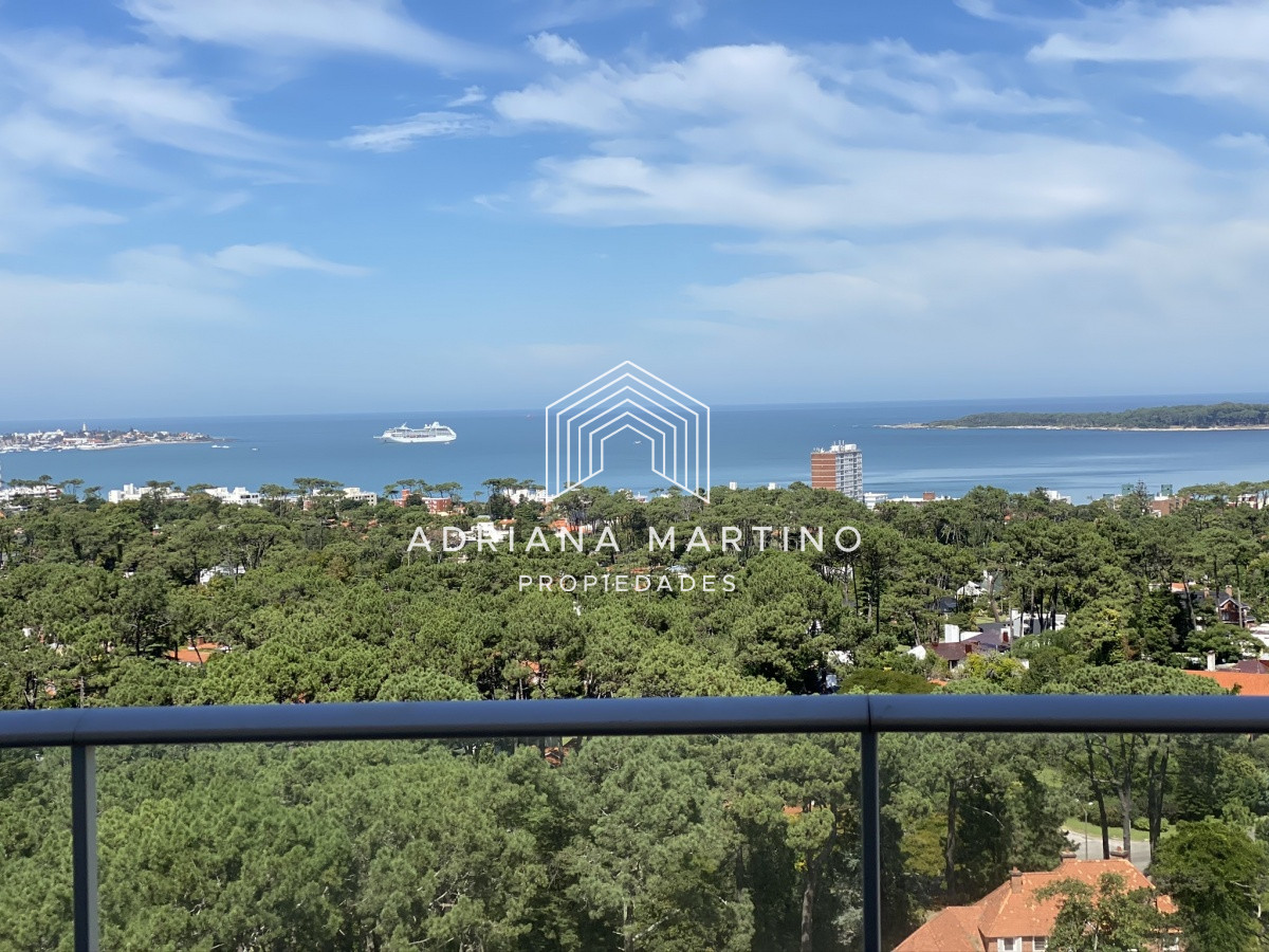 Excelente apartamento con vista al mar 