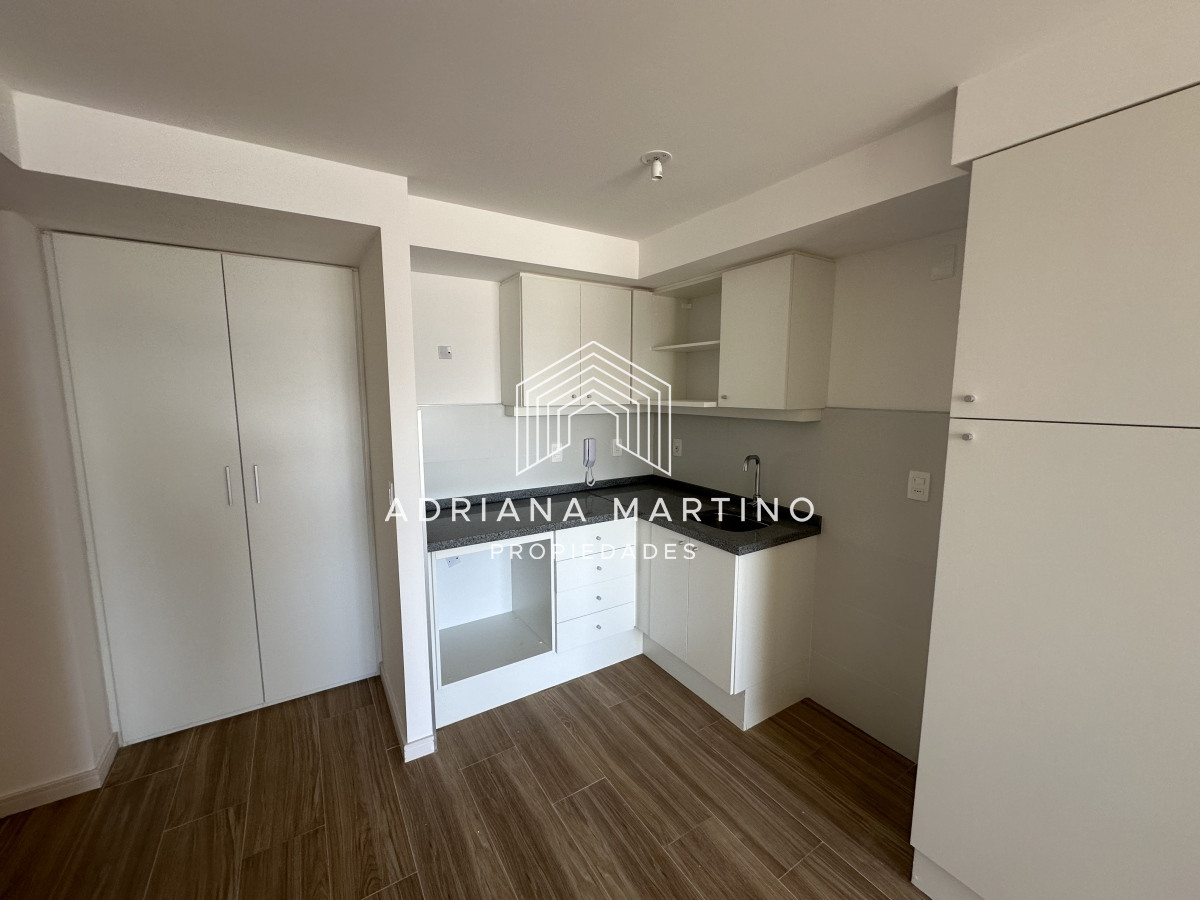 Aidy Grill - GoPunta - Portal Inmobiliario de Punta del Este - Maldonado