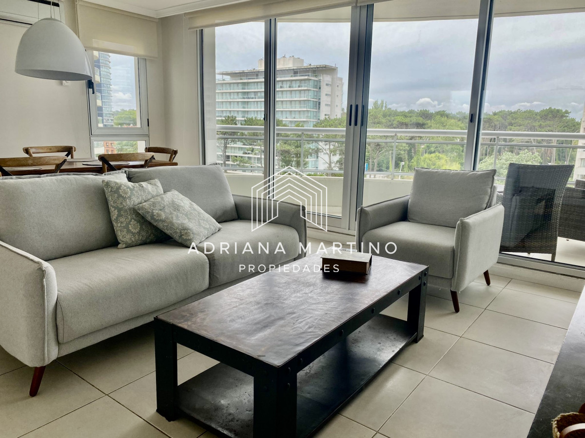 Apartamento en parada 8 de la brava