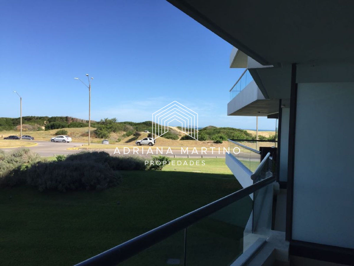 Apartamento en Brava 3 dormitorios en suite