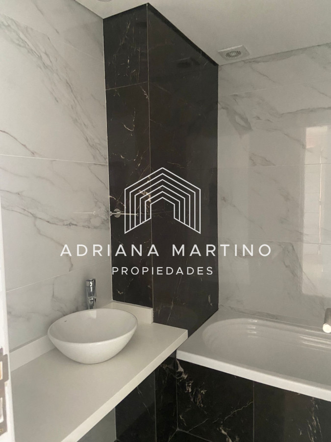 Apartamento ID.70086 - Cómoda unidad en  Playa Mansa