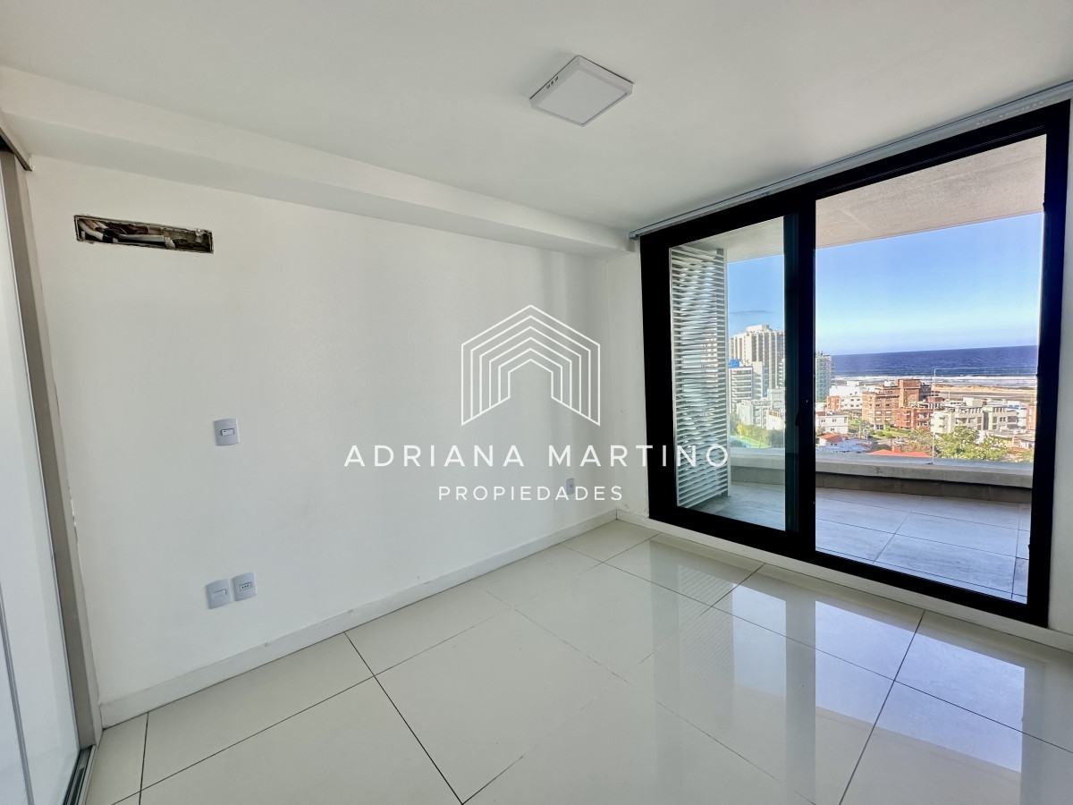 Apartamento ID.70789 - Excelente apartamento en punta del este 