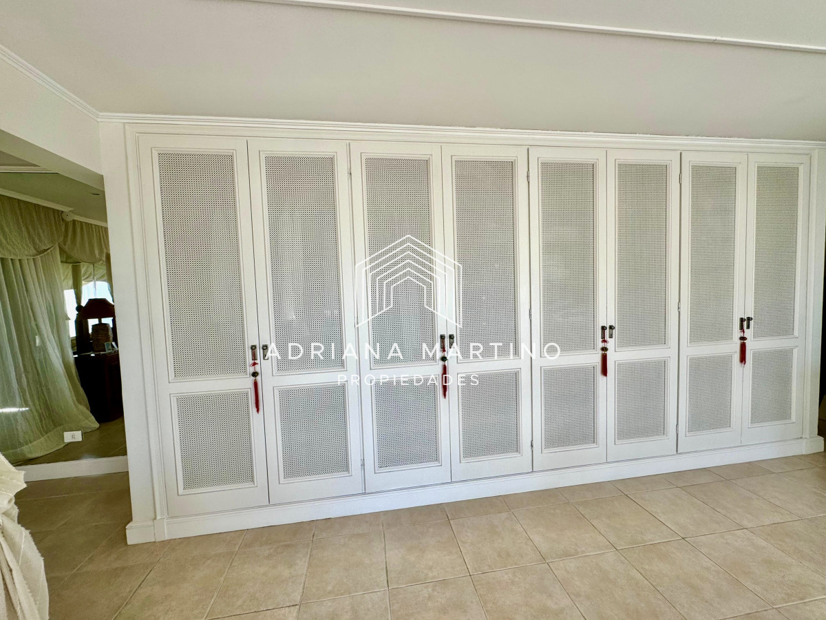 Apartamento ID.36818 - Excelente penthouse en primera línea 
