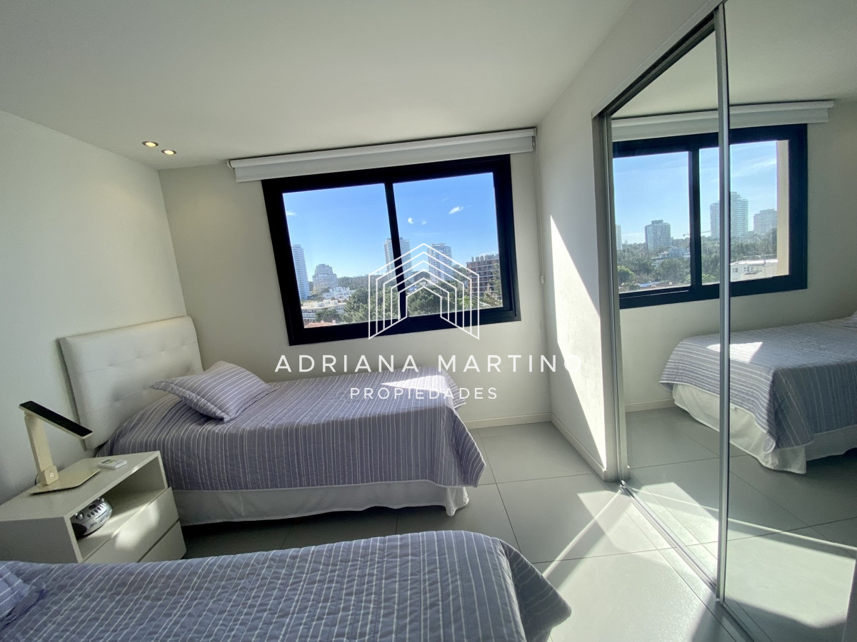 Apartamento ID.70186 - Brava muy cerca Del Mar edificio con servicios 