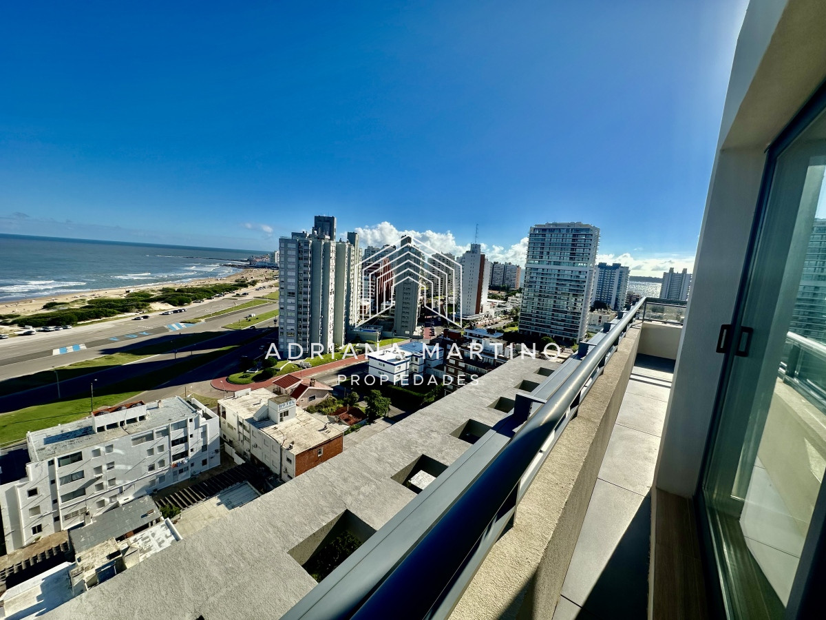 Apartamento ID.70626 - Hermoso penthouse en playa brava 