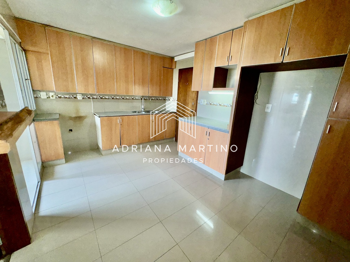 Apartamento ID.70854 - Cómoda planta en punta del este 