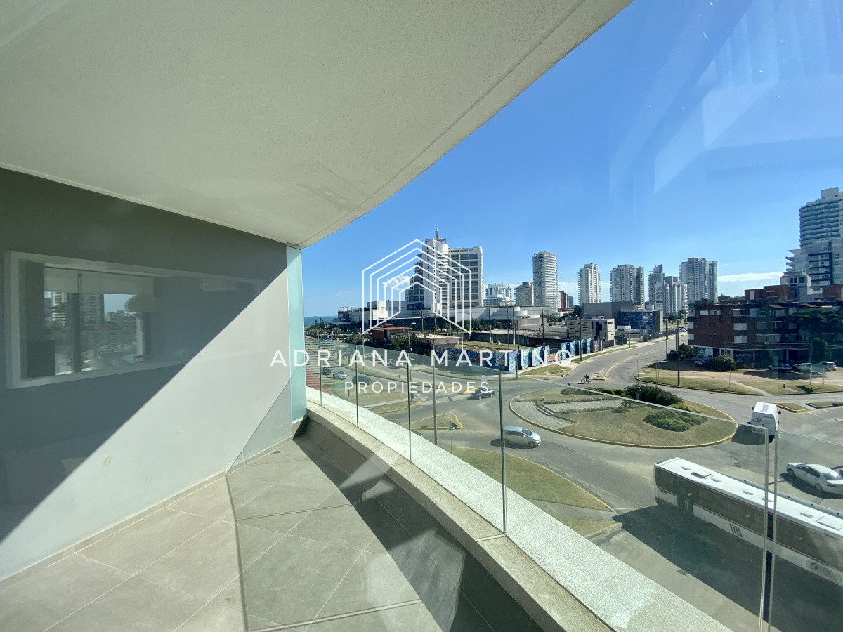 Apartamento ID.69744 - Apartamento de categoria a pasos de todo !