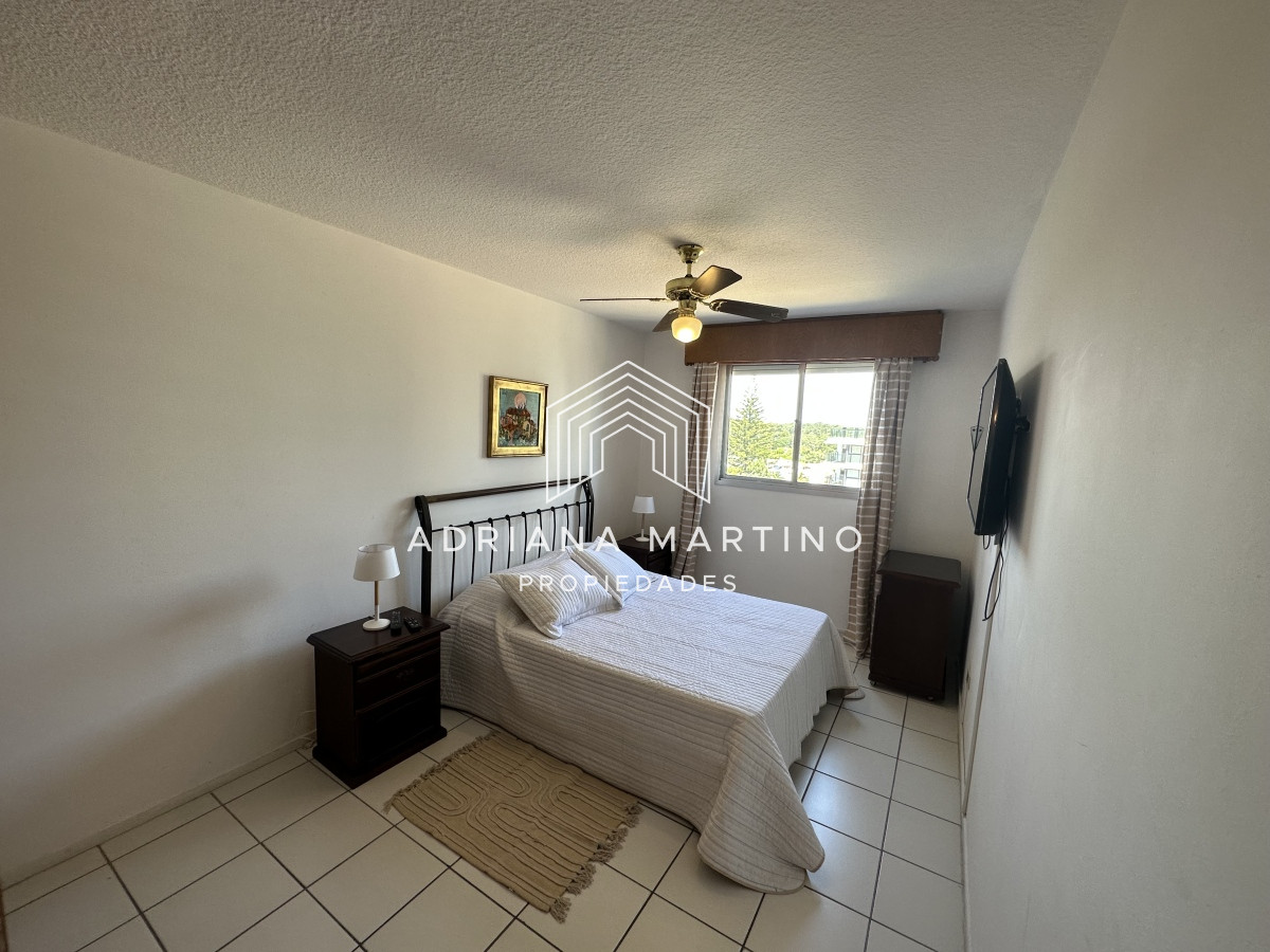 Apartamento ID.67200 - Muy lindo y comodo apartamento ubicado en Roosevelt-Punta del Este. 