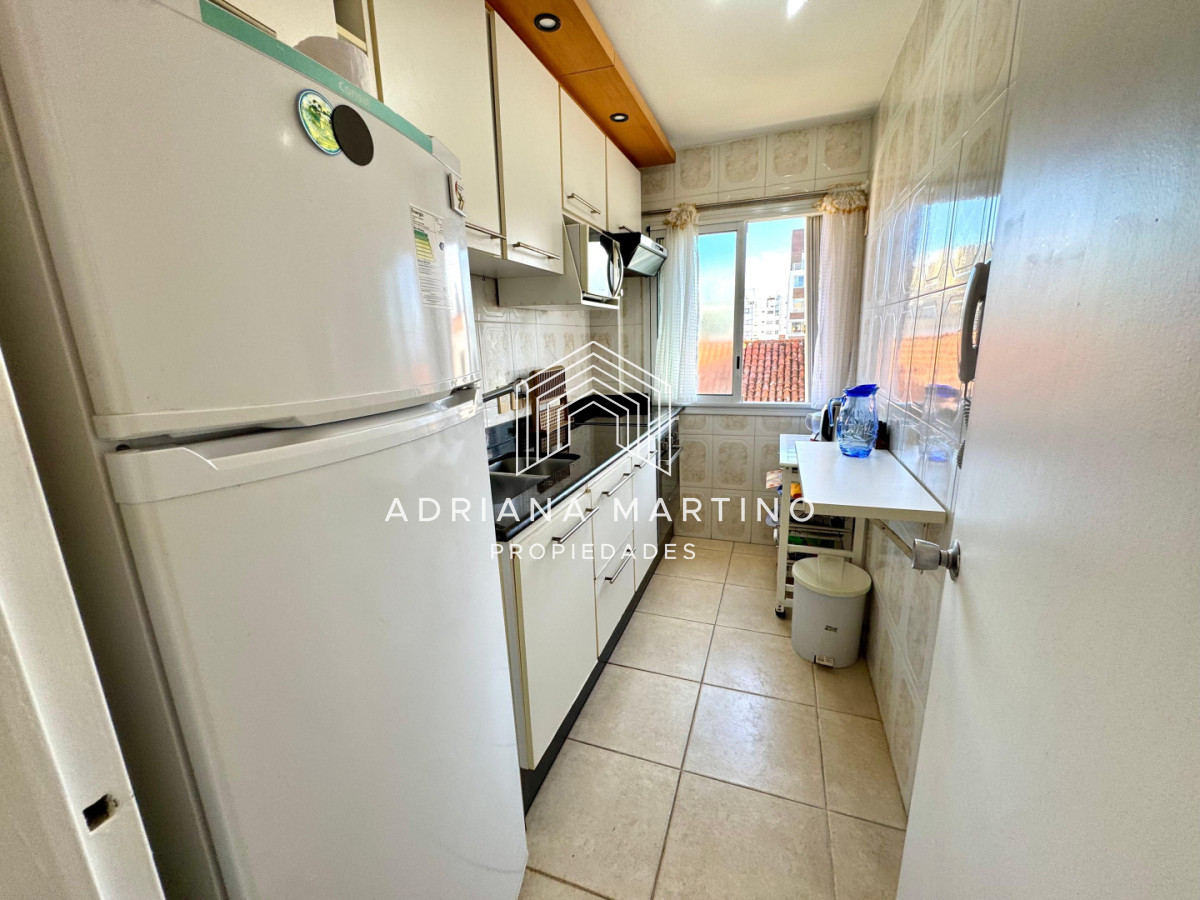 Apartamento ID.38745 - Excelente departamento en venta península playa brava